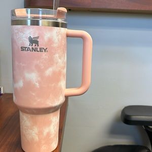 Stanley Adventure Quencher Travel Tumbler 40oz